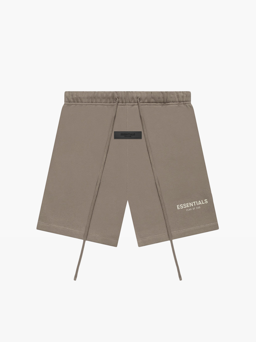 essentials 2022 core collection short desert taupe