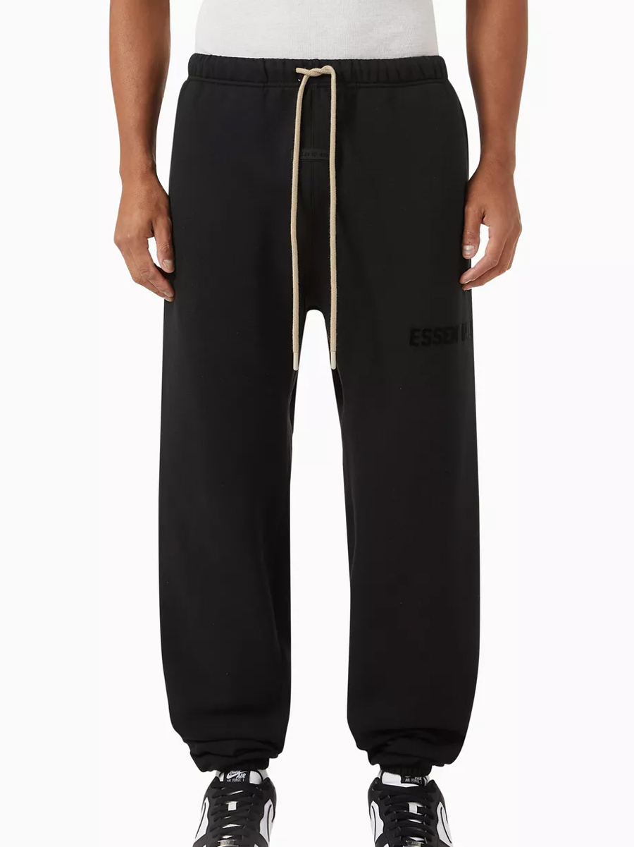 essentials 2023 black collection pant